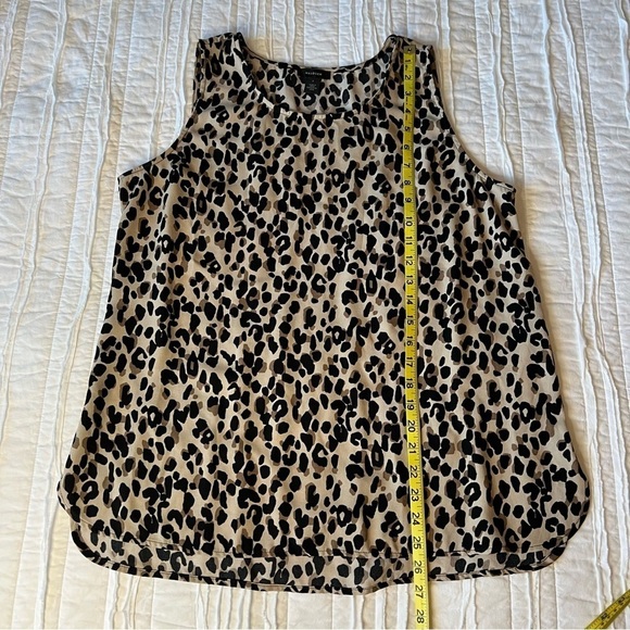 2/$30 Halogen sleeveless top in cheetah print.  SZ L - Picture 11 of 13